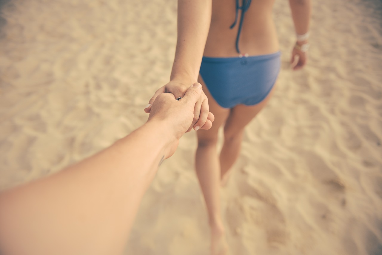 Relationship Faux Pas: How to Avoid Over-sharing on Social Media